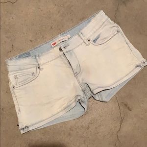 Levi’s Shorty Short sz 11